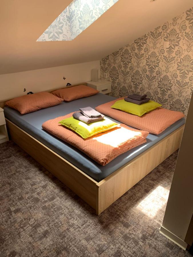 L&g Bed & Breakfast *